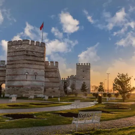 إيرسين توبكابي 5*