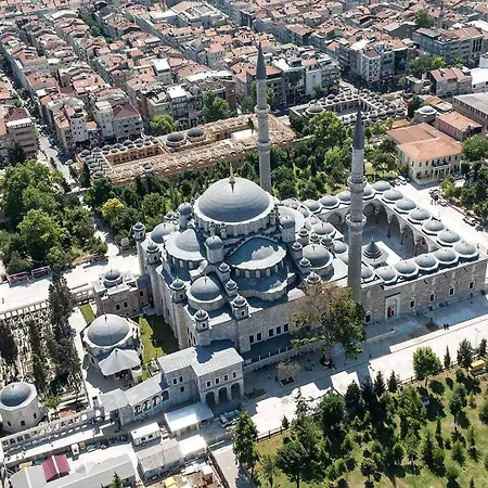 Hotel Eresin Topkapi 5*
