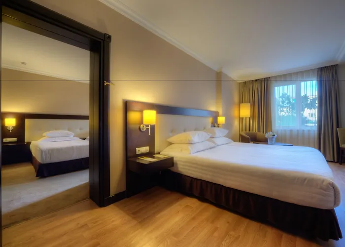 Eresin Topkapi Hotel 5*